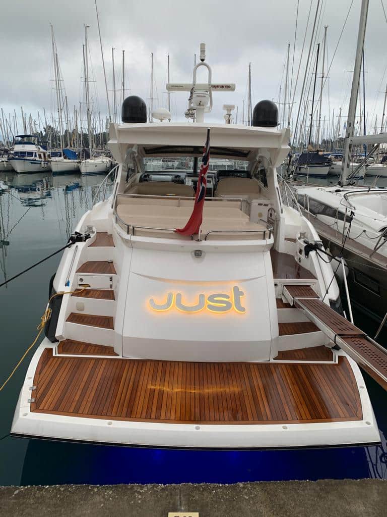 “Just” Sunseeker Predator 54 — 6