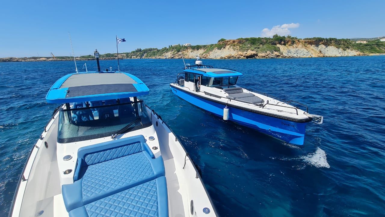 “Traverso” Axopar 37 SC Brabus Line — 5