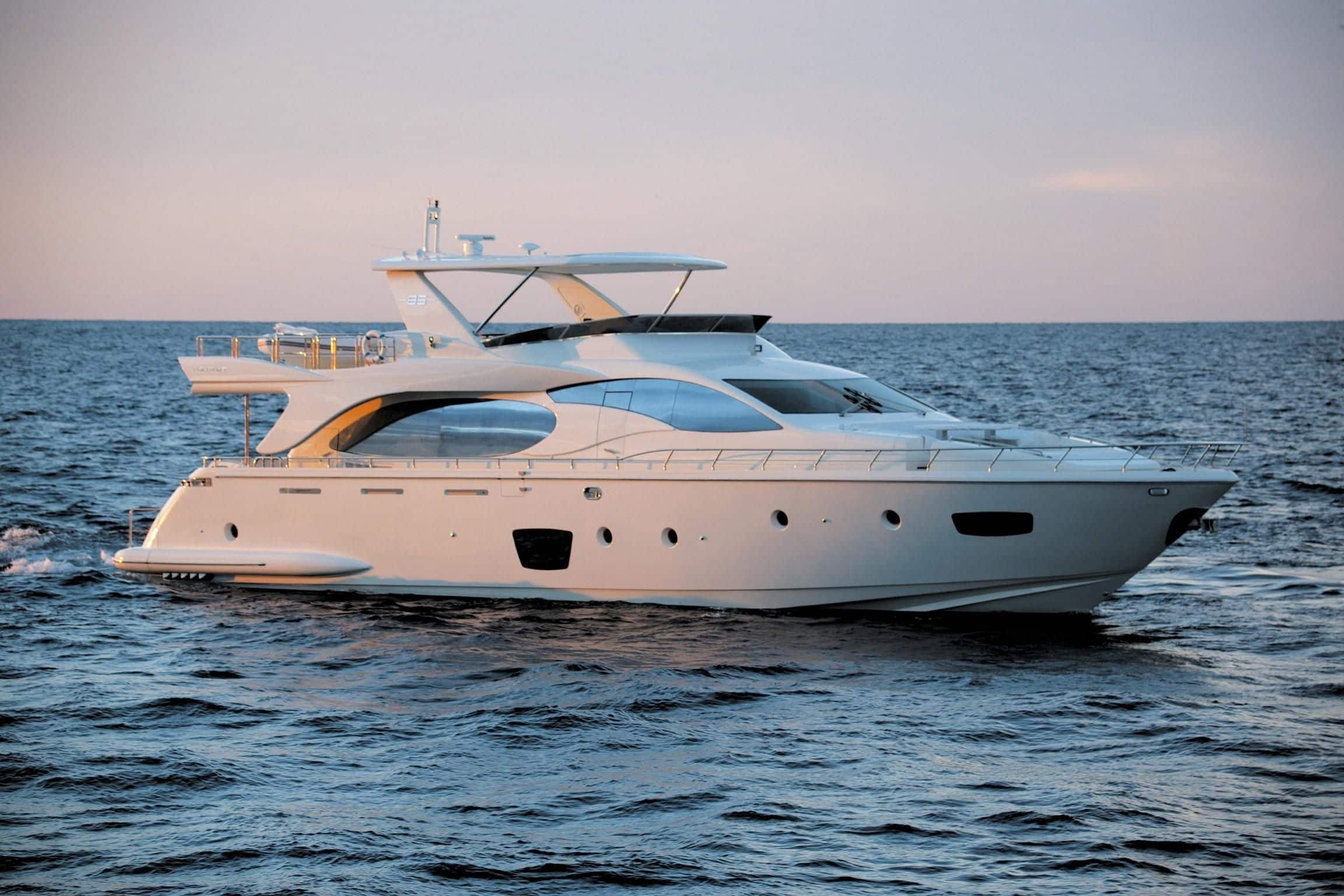 “La Fenice” Azimut 85 Flybridge — 3