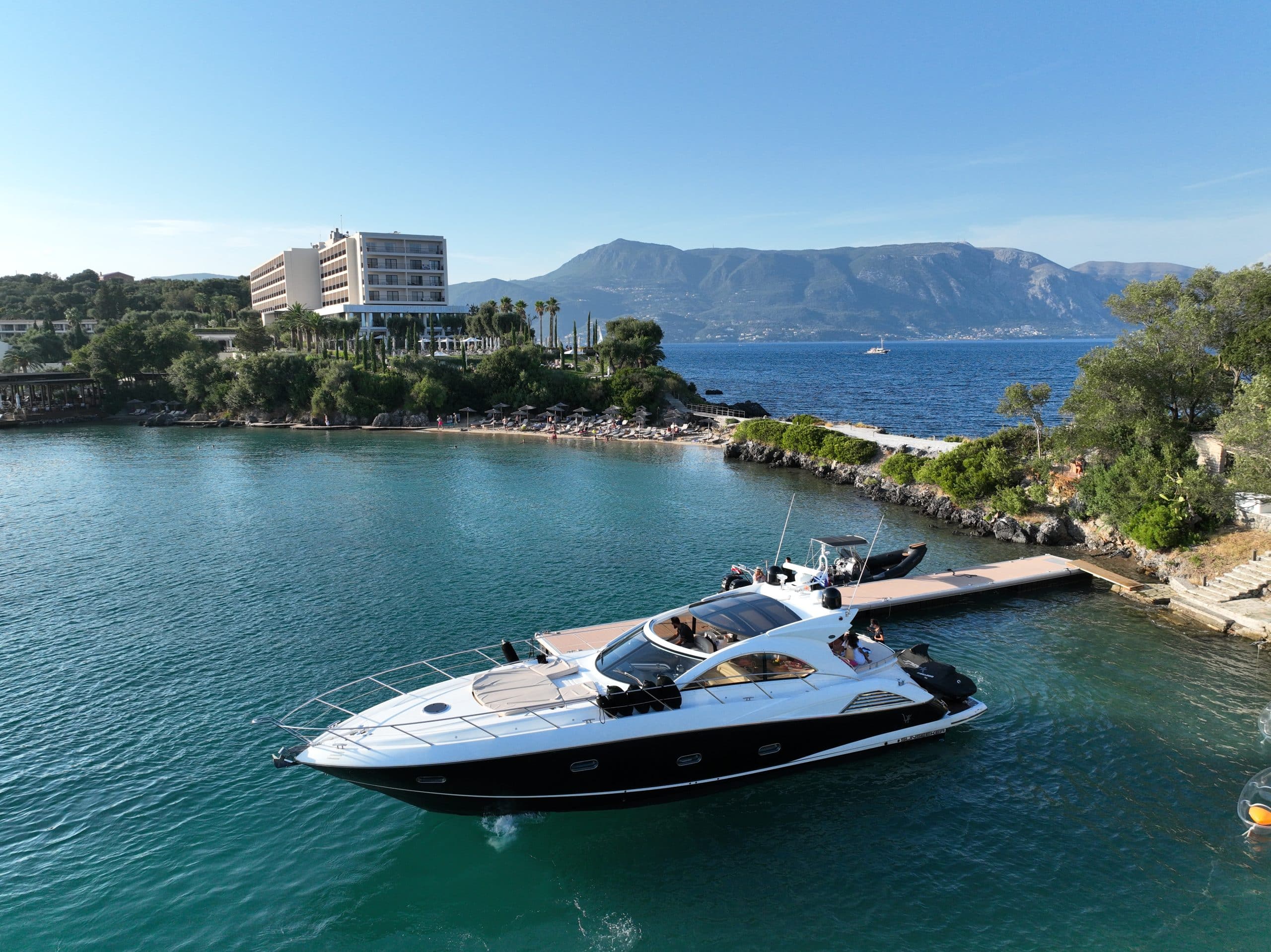 “Just” Sunseeker Predator 54 — 3